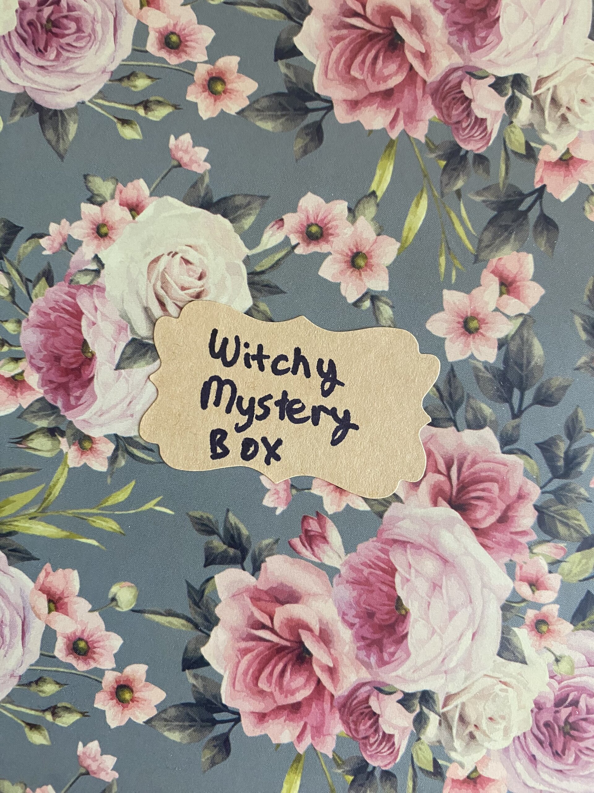 Witchy mystery box - 6